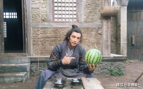 片场吃瓜,揭秘明星幕后“吃瓜”瞬间